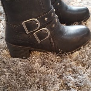 Women's Harley boots